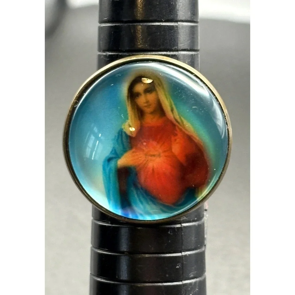 Large Vintage Religious Virgin Mary Adjustable Sz 8 Ring Brass Tone Statement